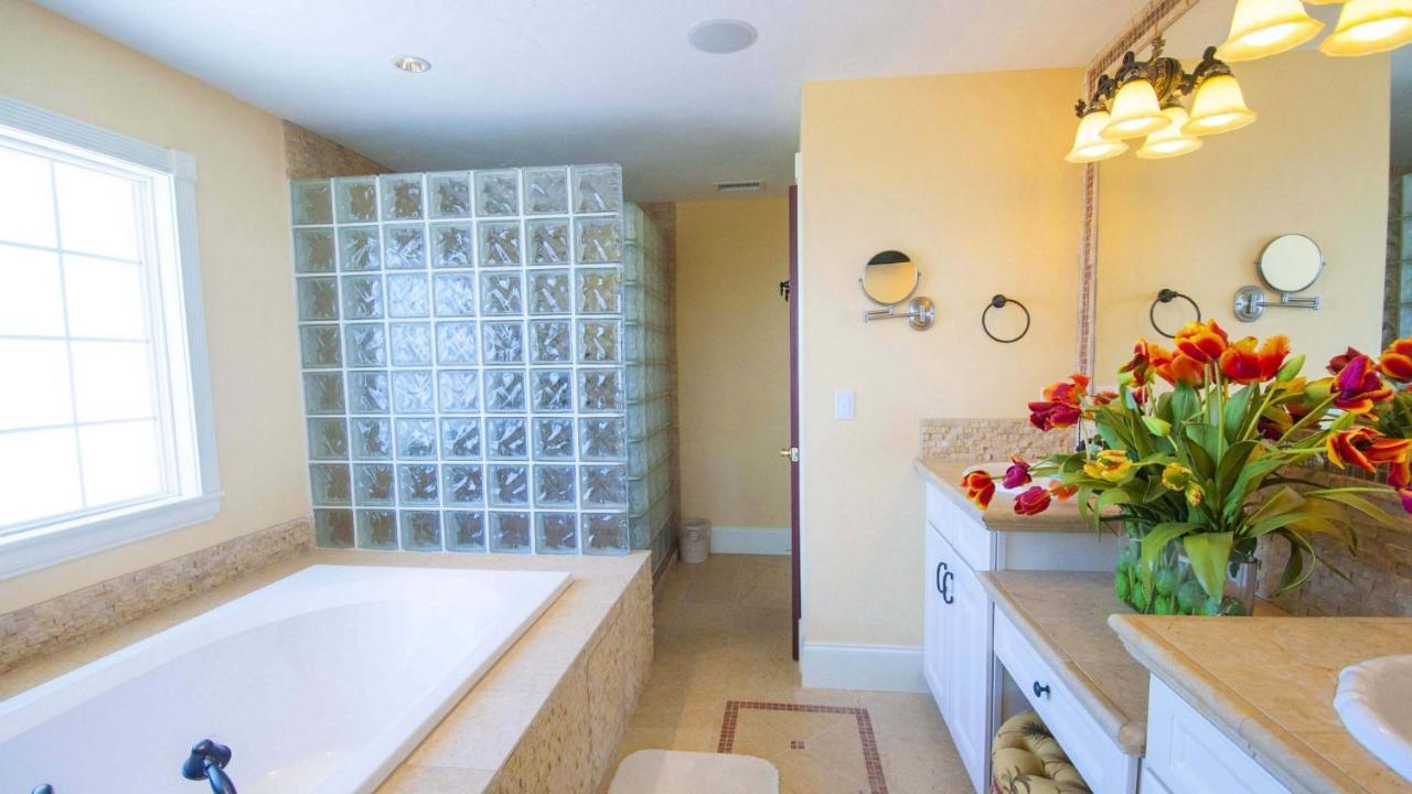 Ep204, Grande Ritz Carolina- Oceanfront, 18 Bedrooms, 18 Bathrooms Kill Devil Hills Exteriör bild